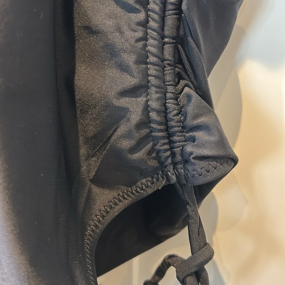 Blooming Jelly Color Block Drawstring Tummy Control One Piece Slimming Swimsuit - Picture 10 of 16